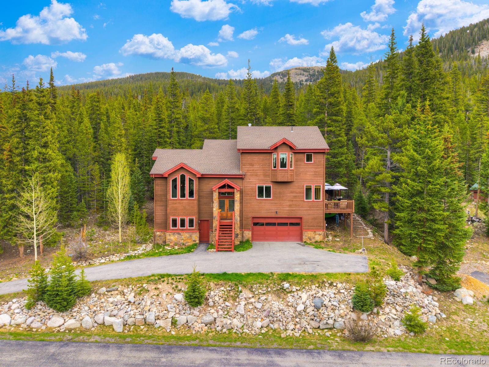 322 Davis Court