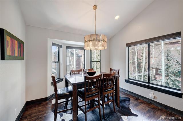 216 Village Point Drive