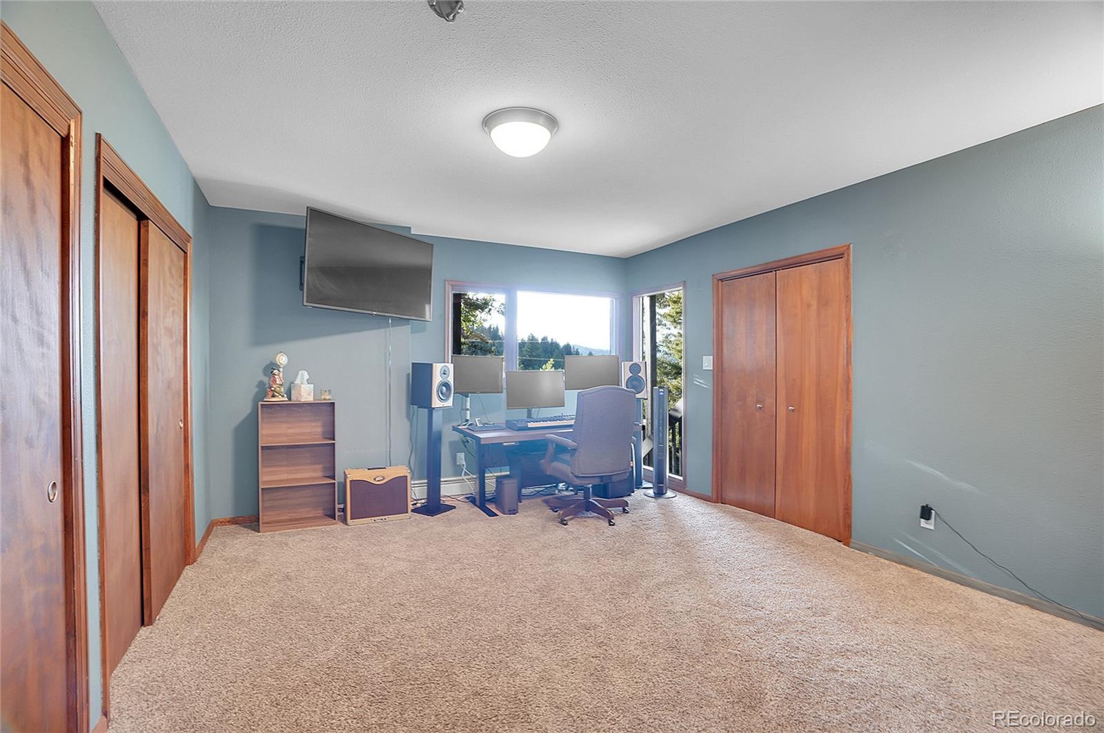 920 Saddleback Drive