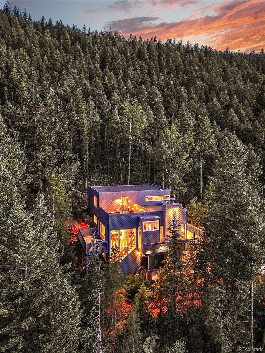 920 Saddleback Drive