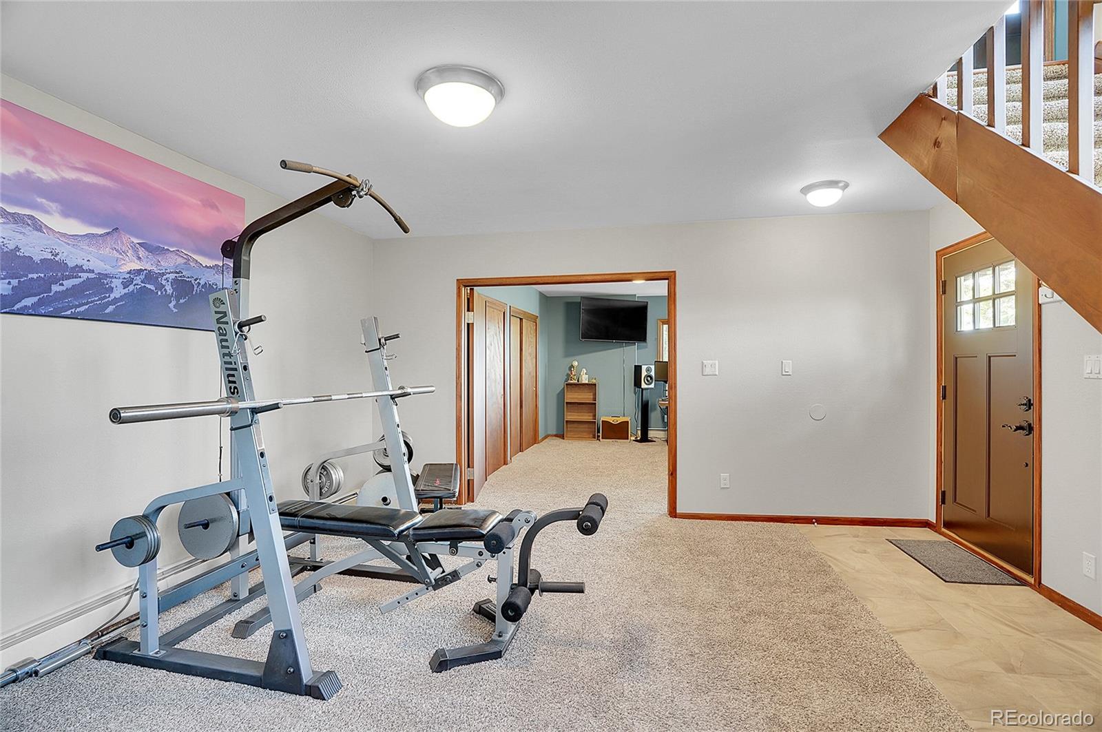 920 Saddleback Drive