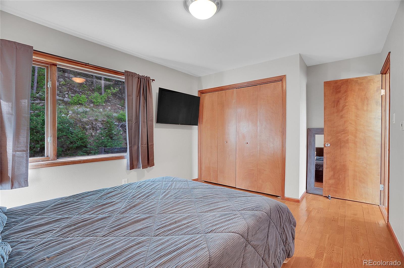 920 Saddleback Drive