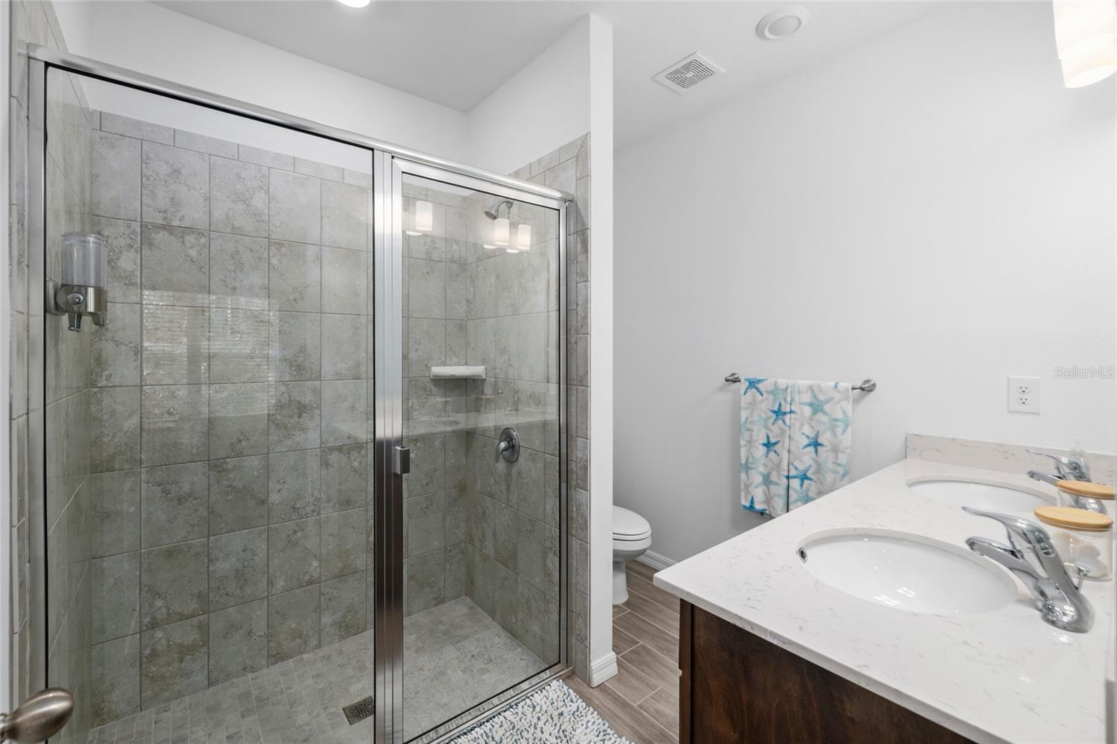 37 ULLMAN PL #A & B