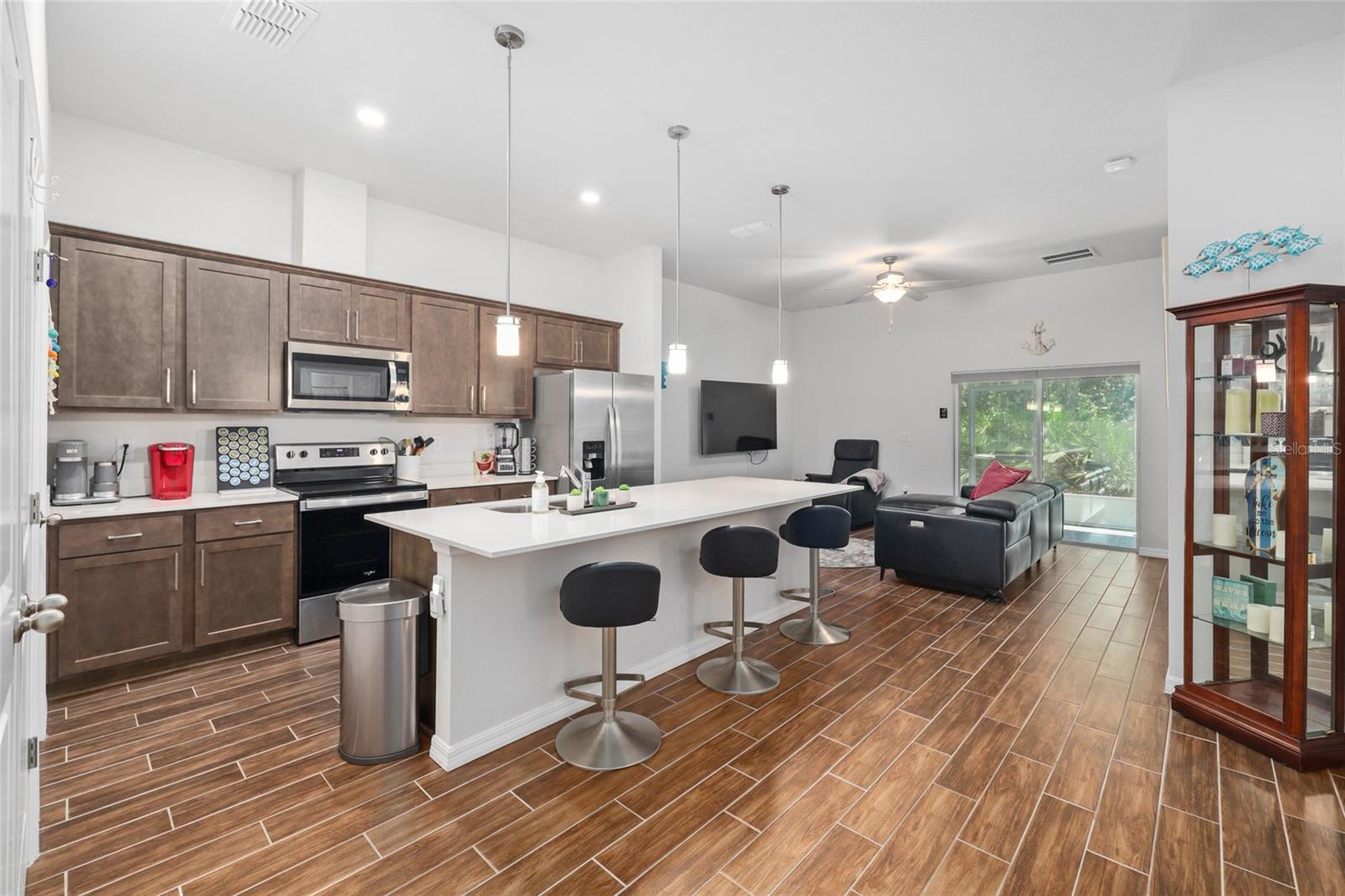 37 ULLMAN PL #A & B