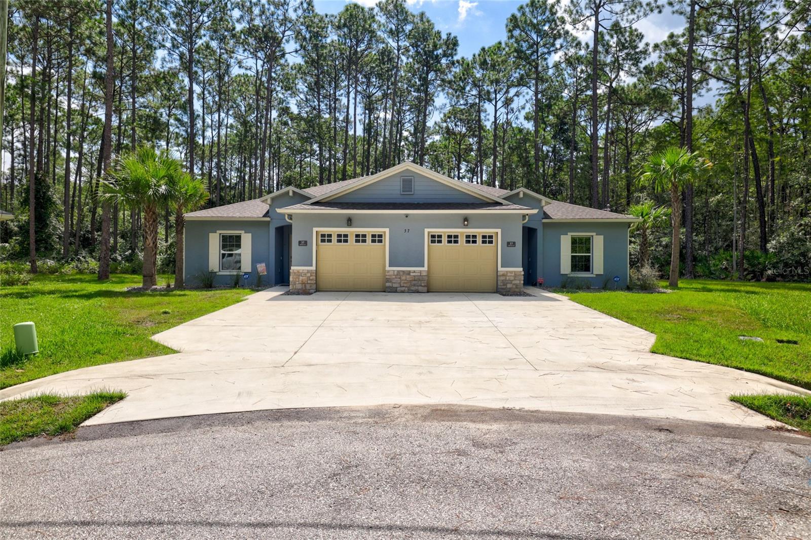 37 ULLMAN PL #A & B