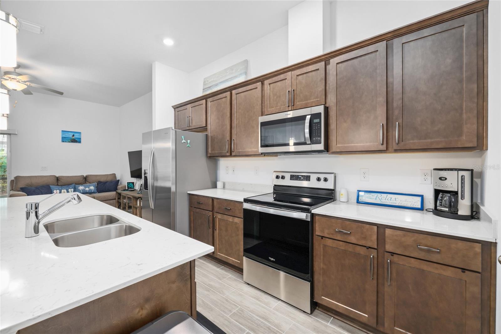 37 ULLMAN PL #A & B