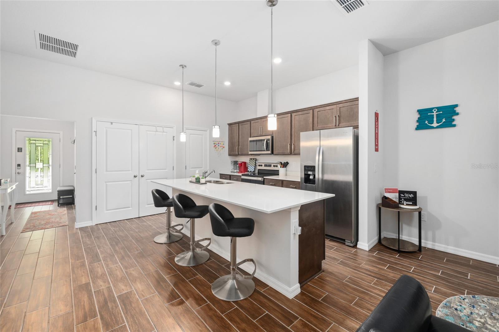 37 ULLMAN PL #A & B