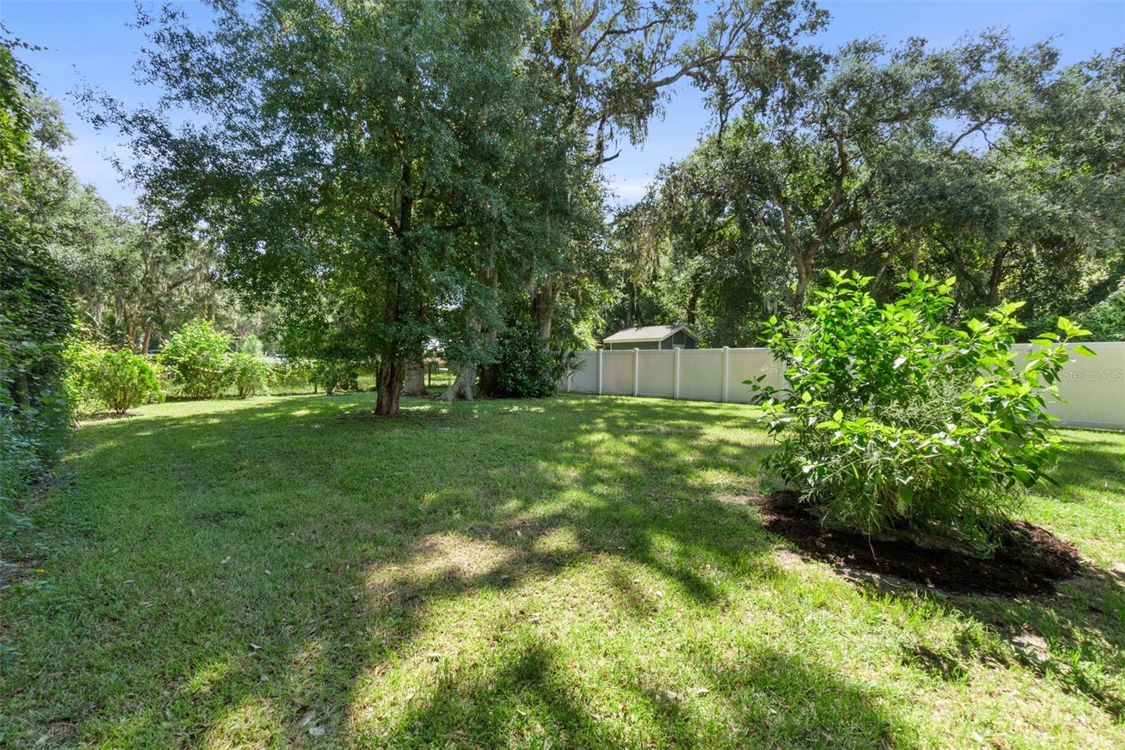 39 HERNANDEZ AVE