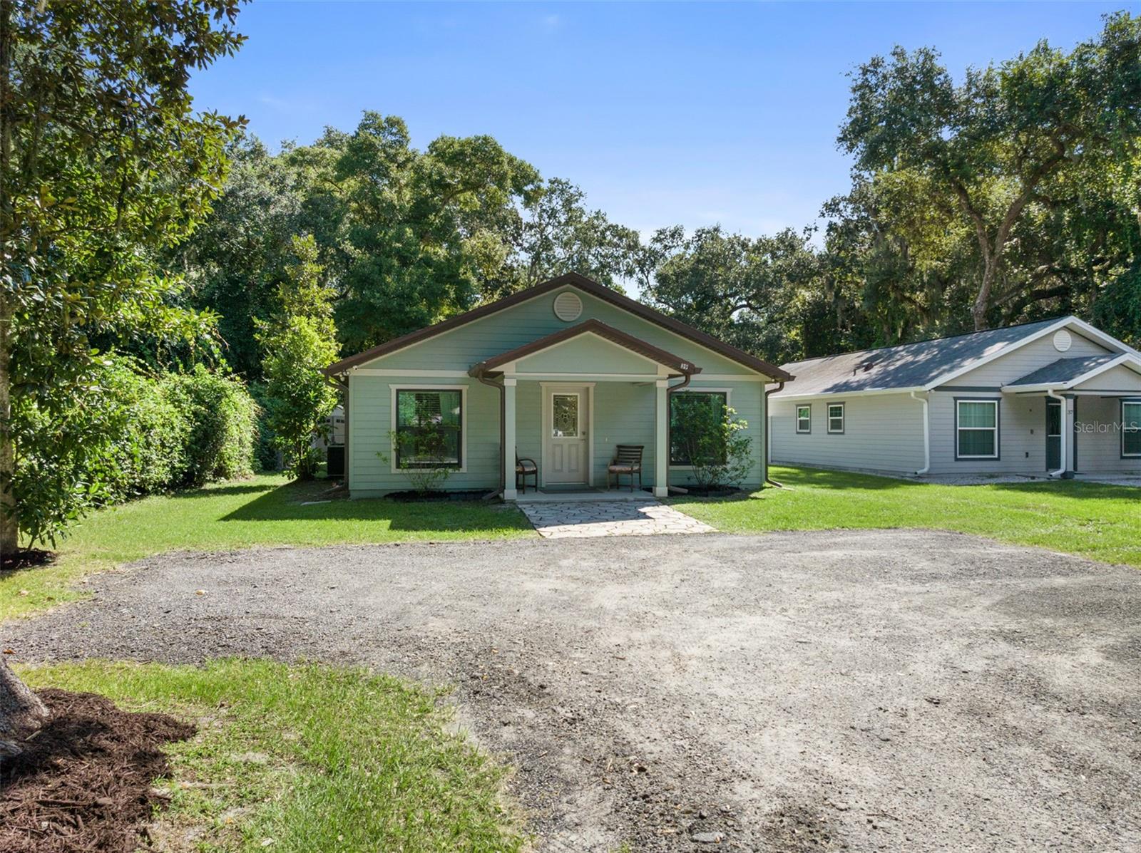 39 HERNANDEZ AVE