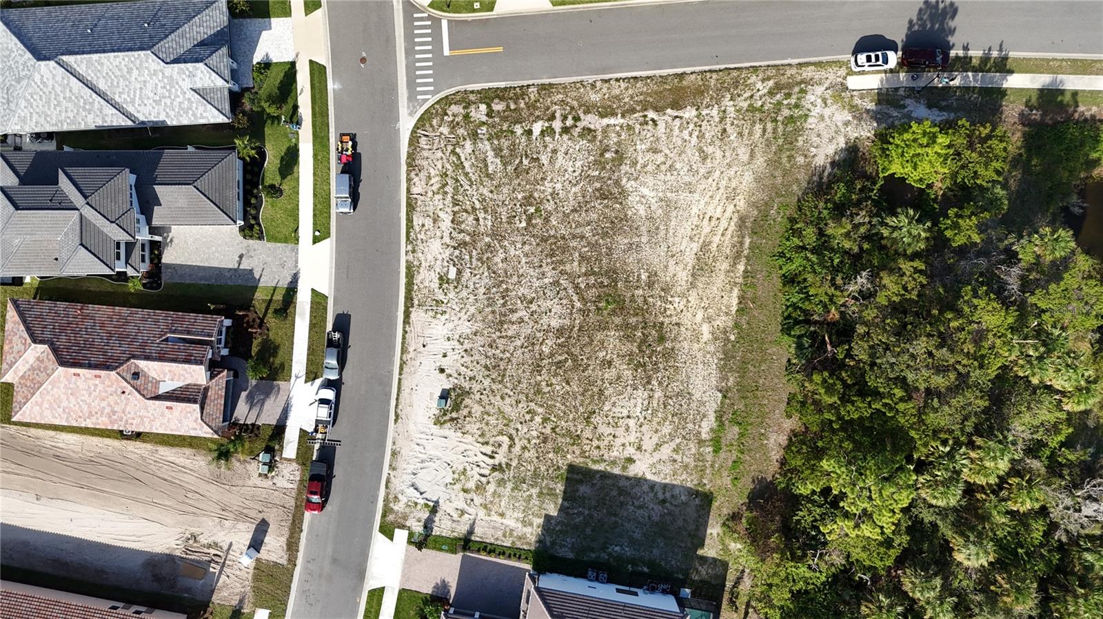 112 DEL PALMA DR