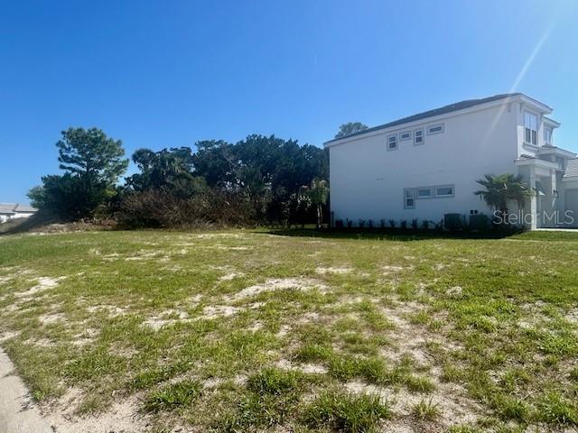 112 DEL PALMA DR