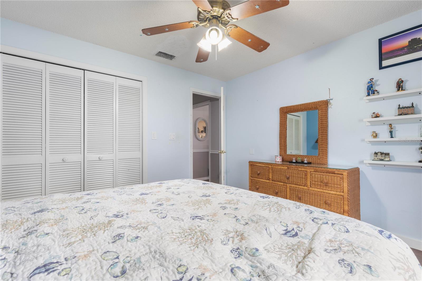 197 FRANKFORD LN