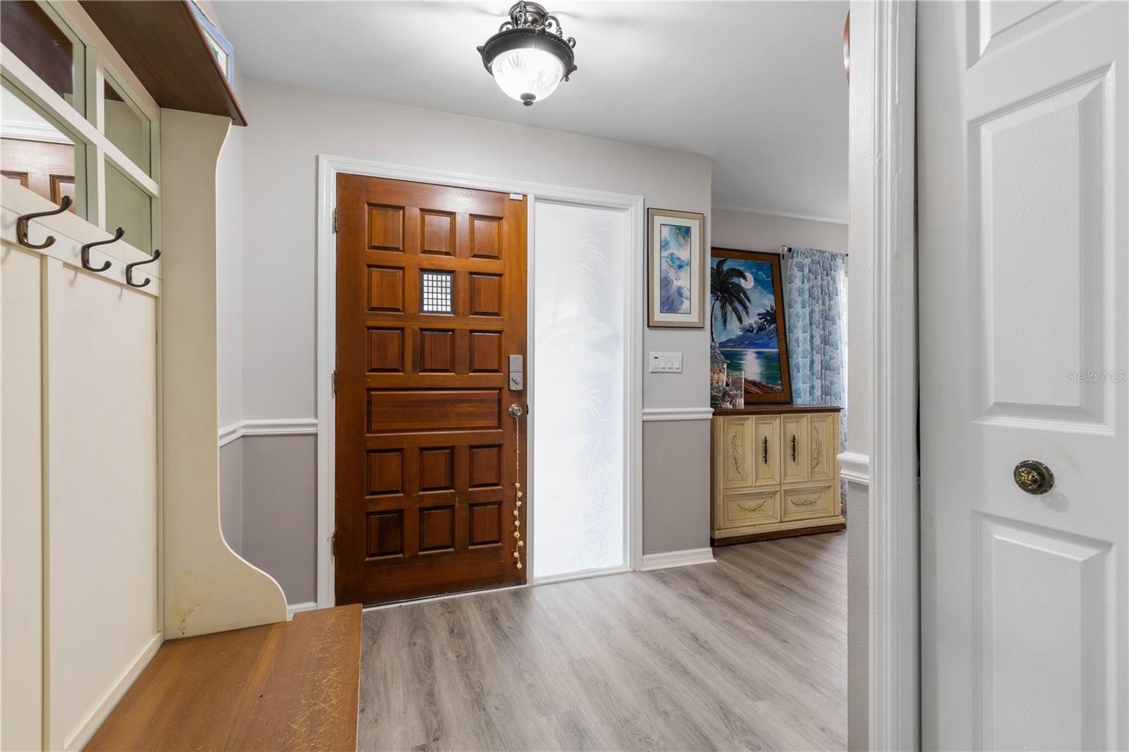 197 FRANKFORD LN