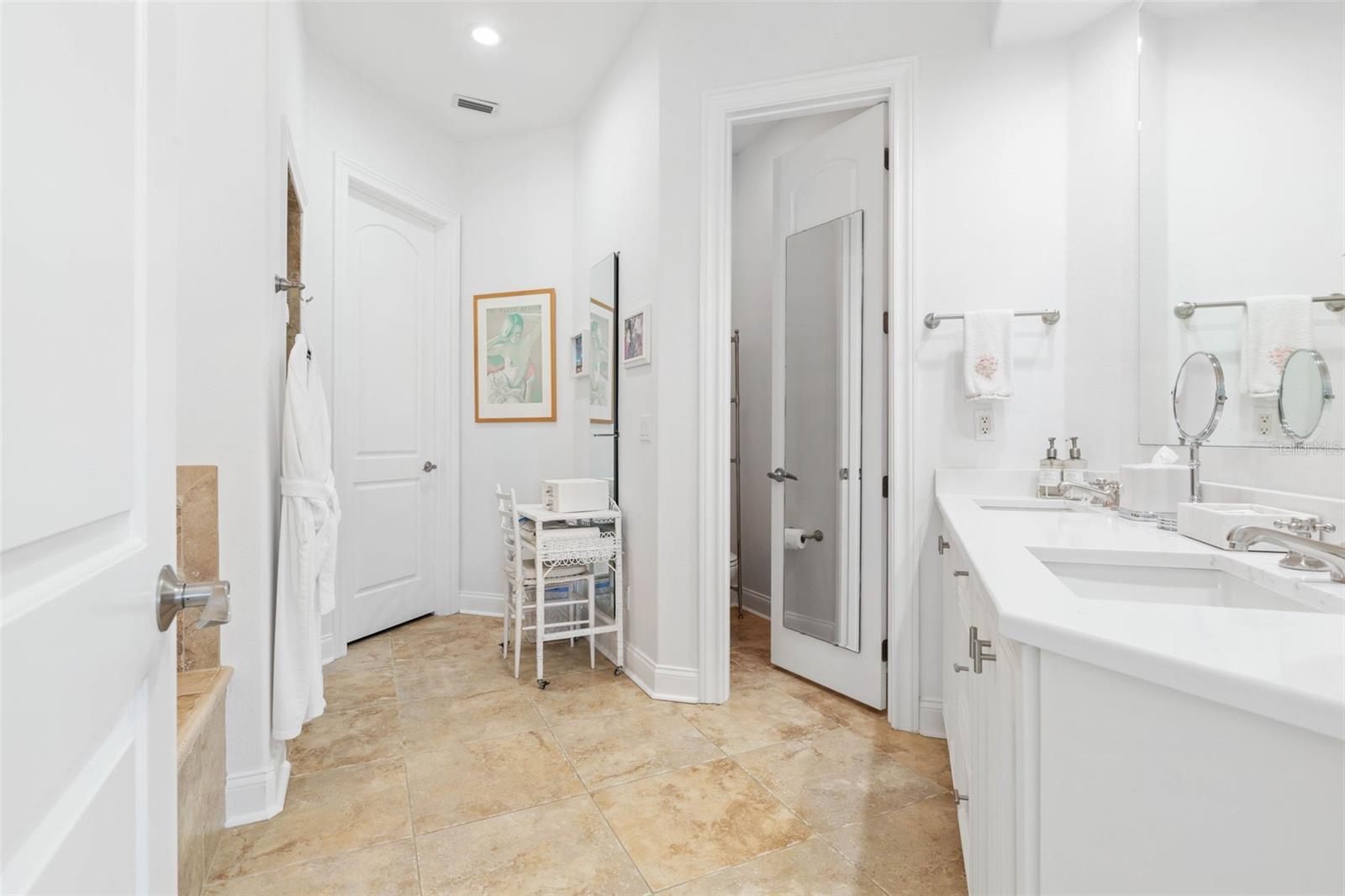 2450 N OCEAN SHORE BLVD #315