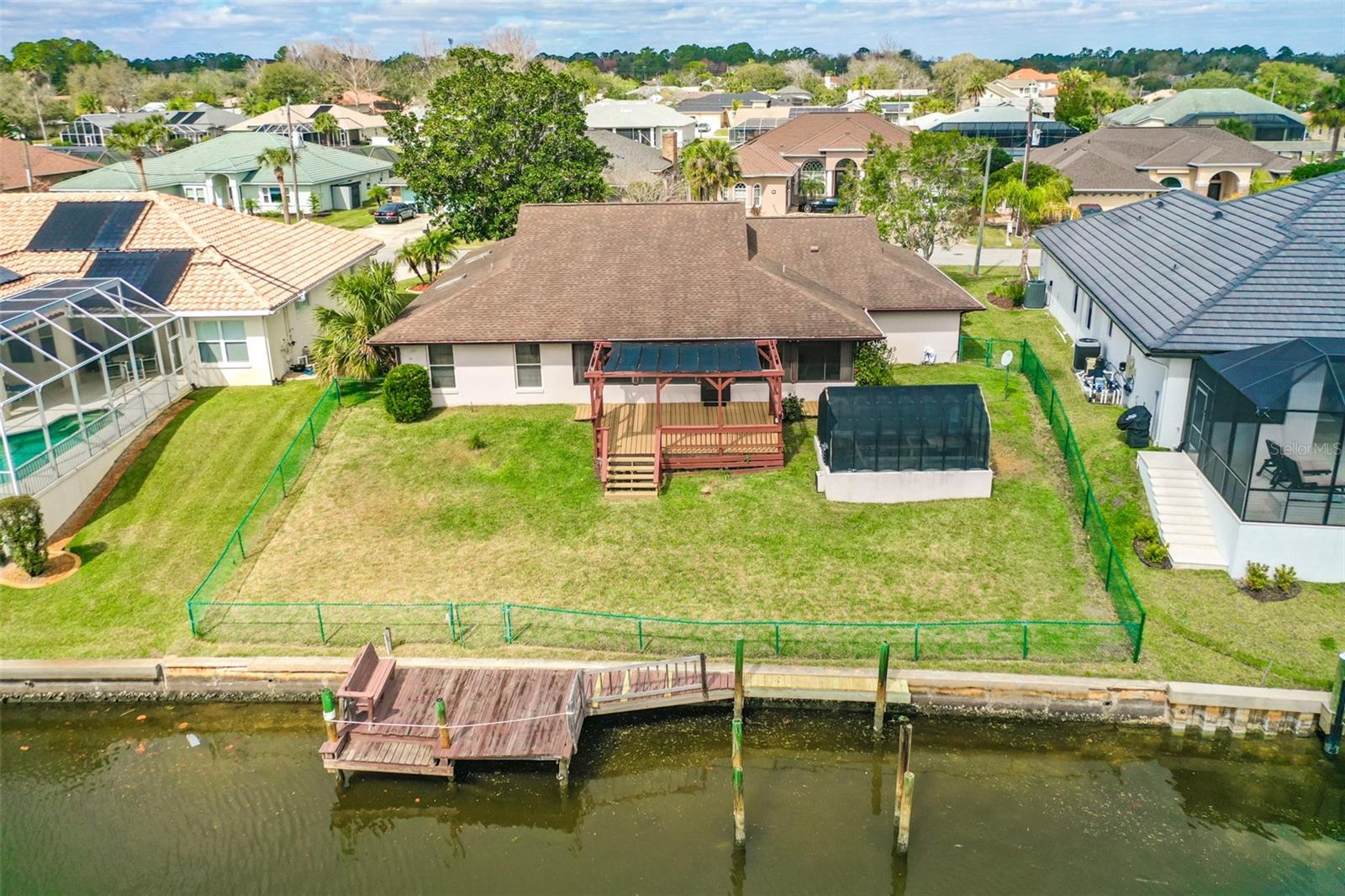 10 FLAMETREE CT
