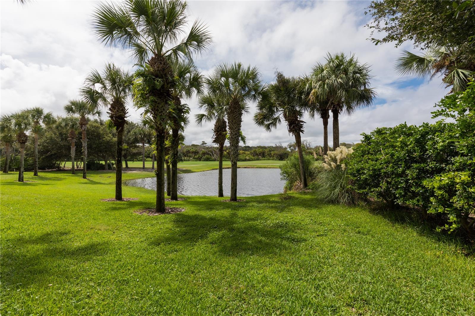 40 CASA BELLA CIR #1101