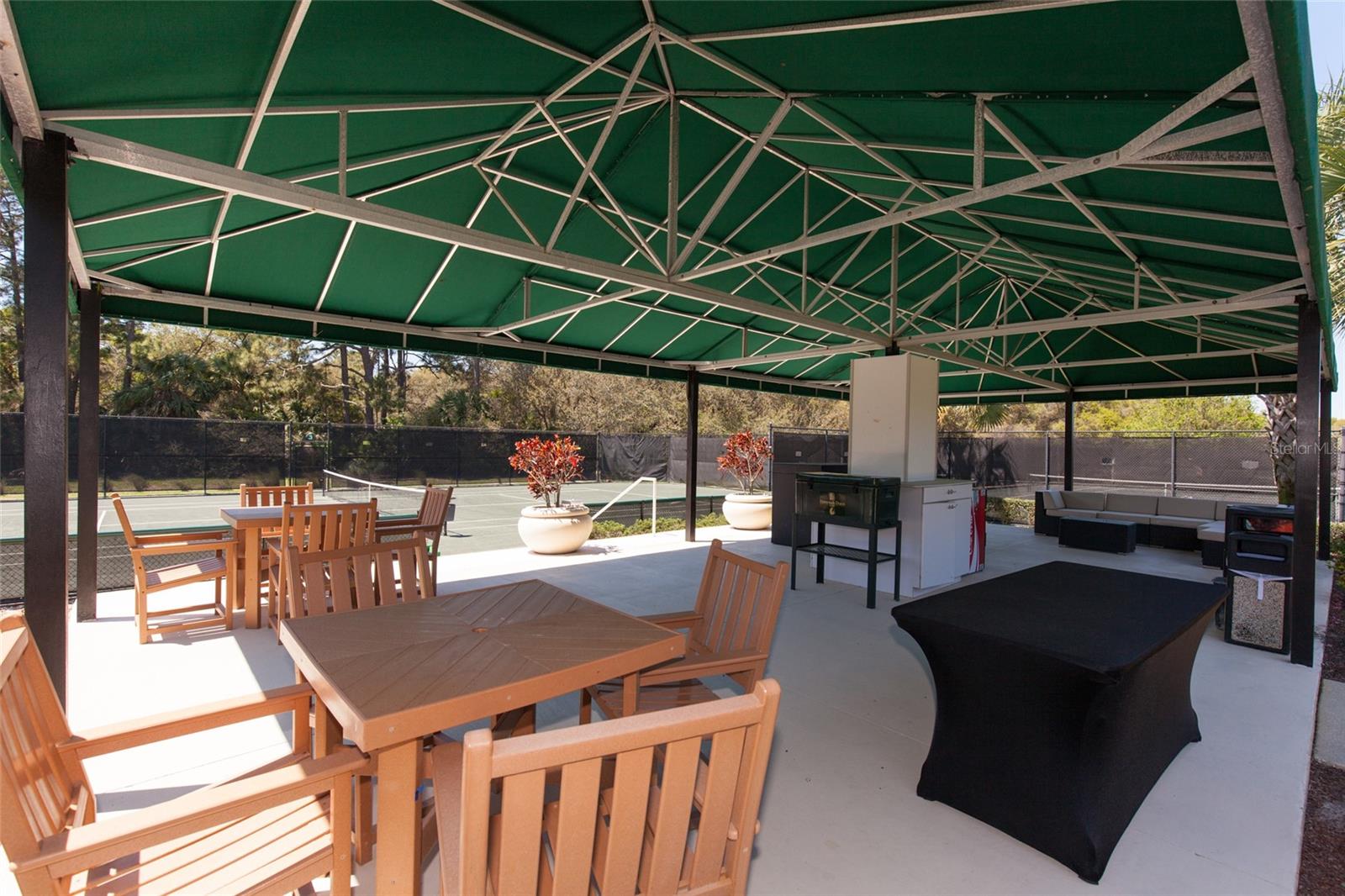 40 CASA BELLA CIR #1101
