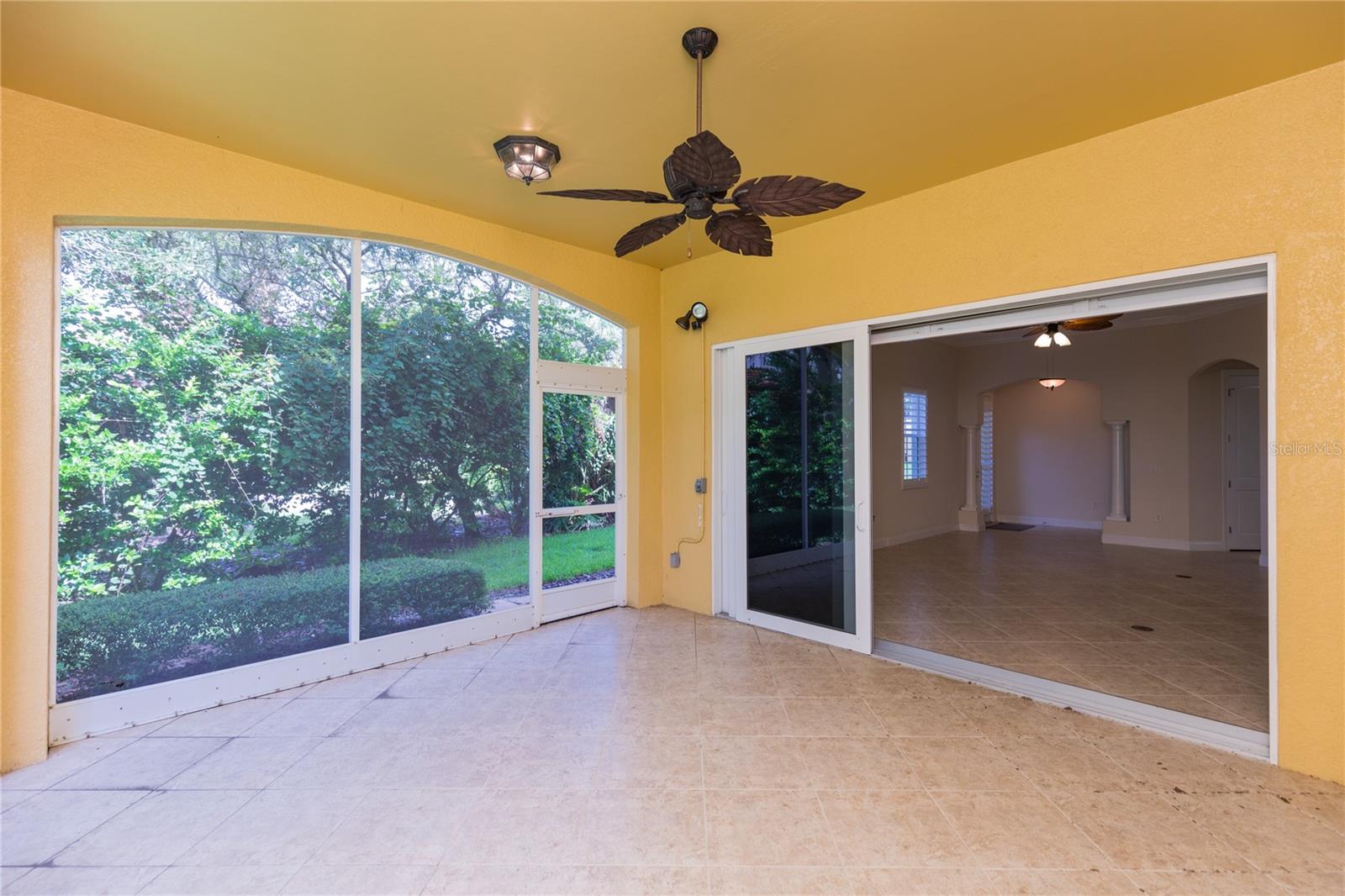 40 CASA BELLA CIR #1101