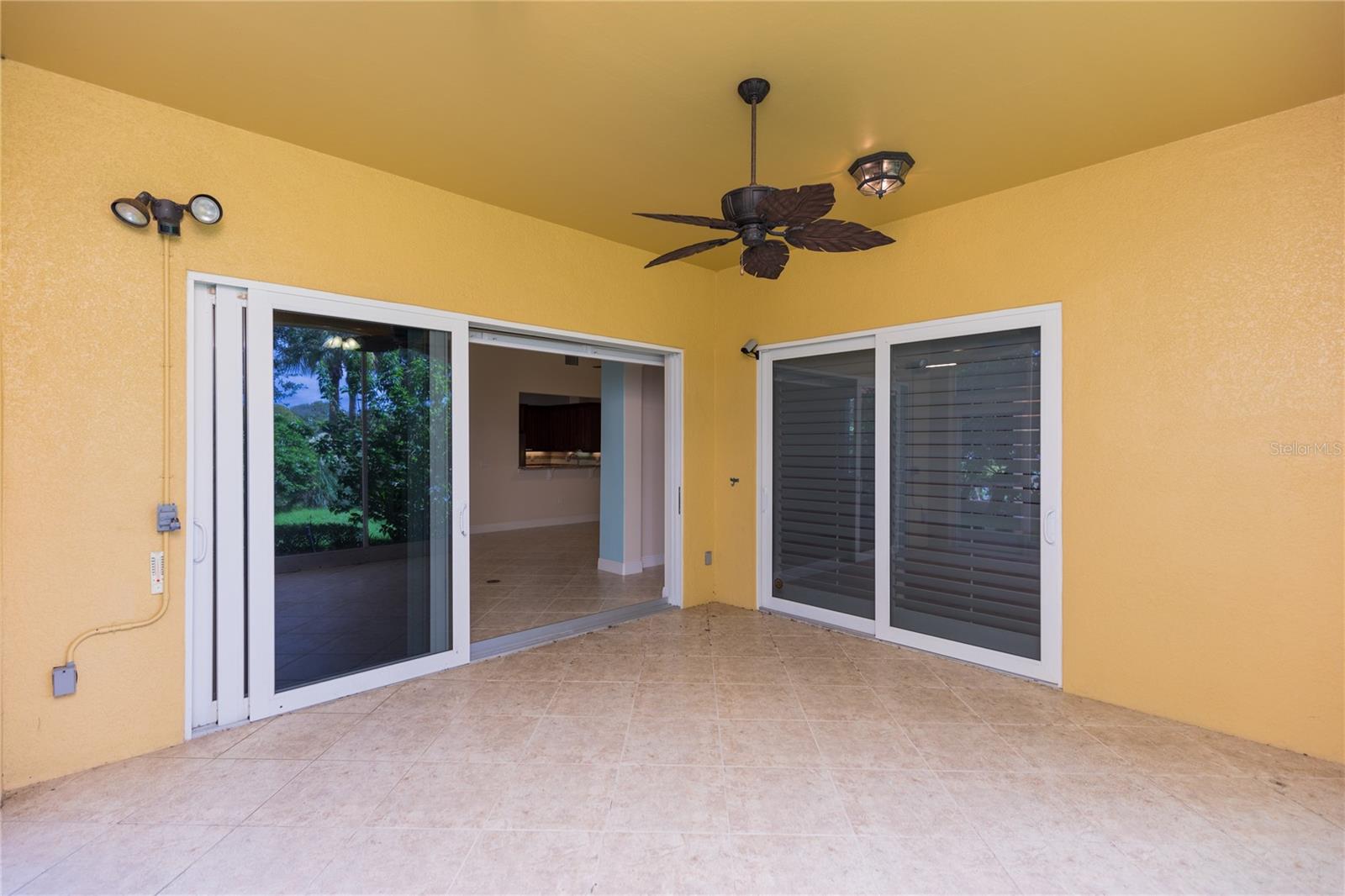 40 CASA BELLA CIR #1101