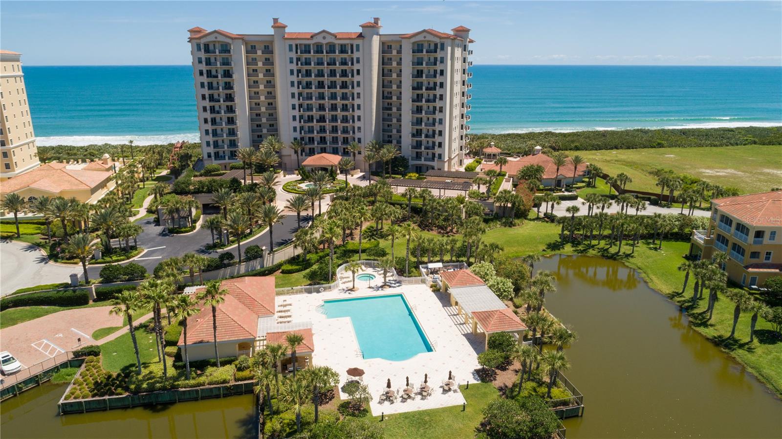 40 CASA BELLA CIR #1101