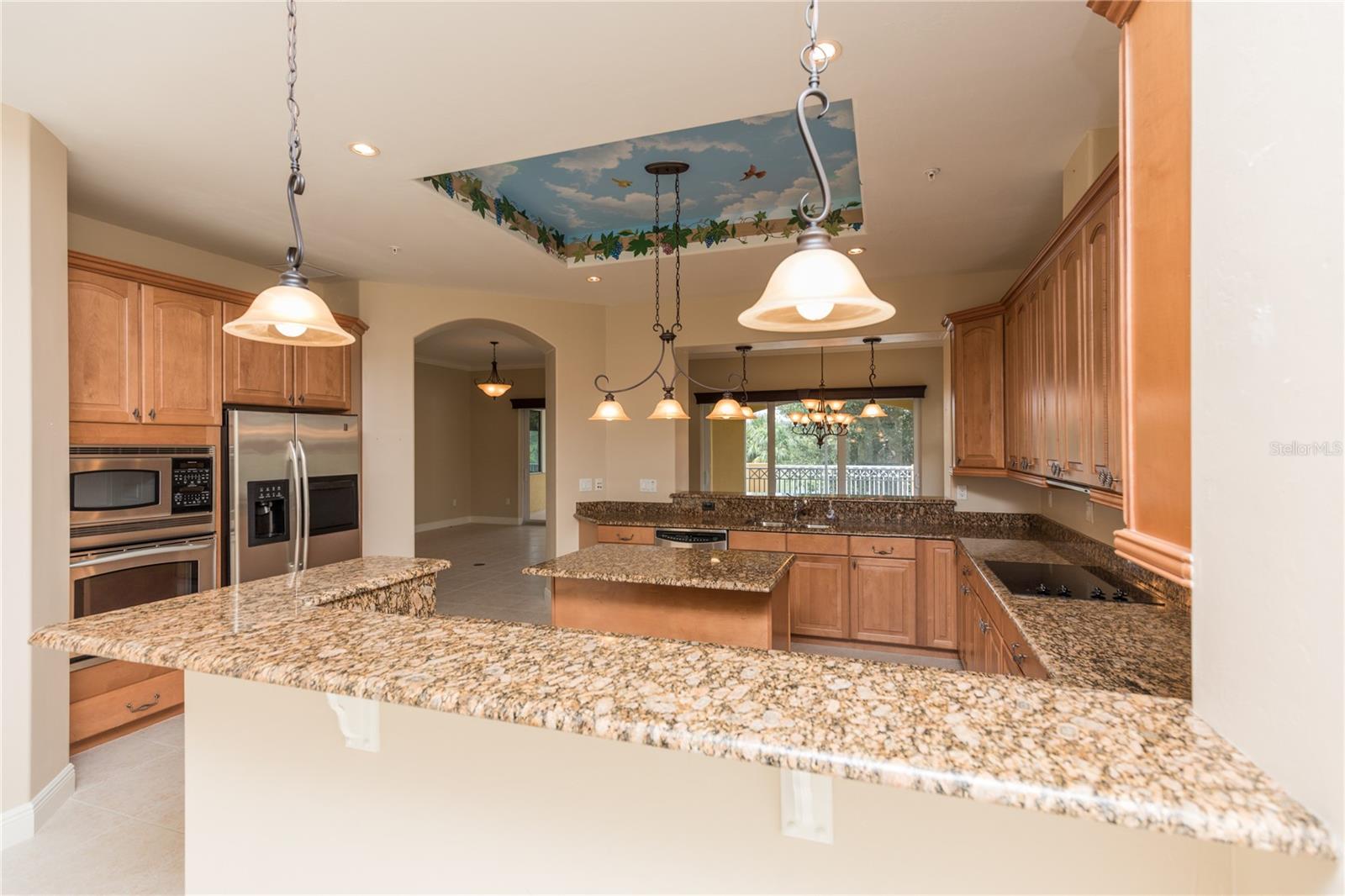 40 CASA BELLA CIR #1102
