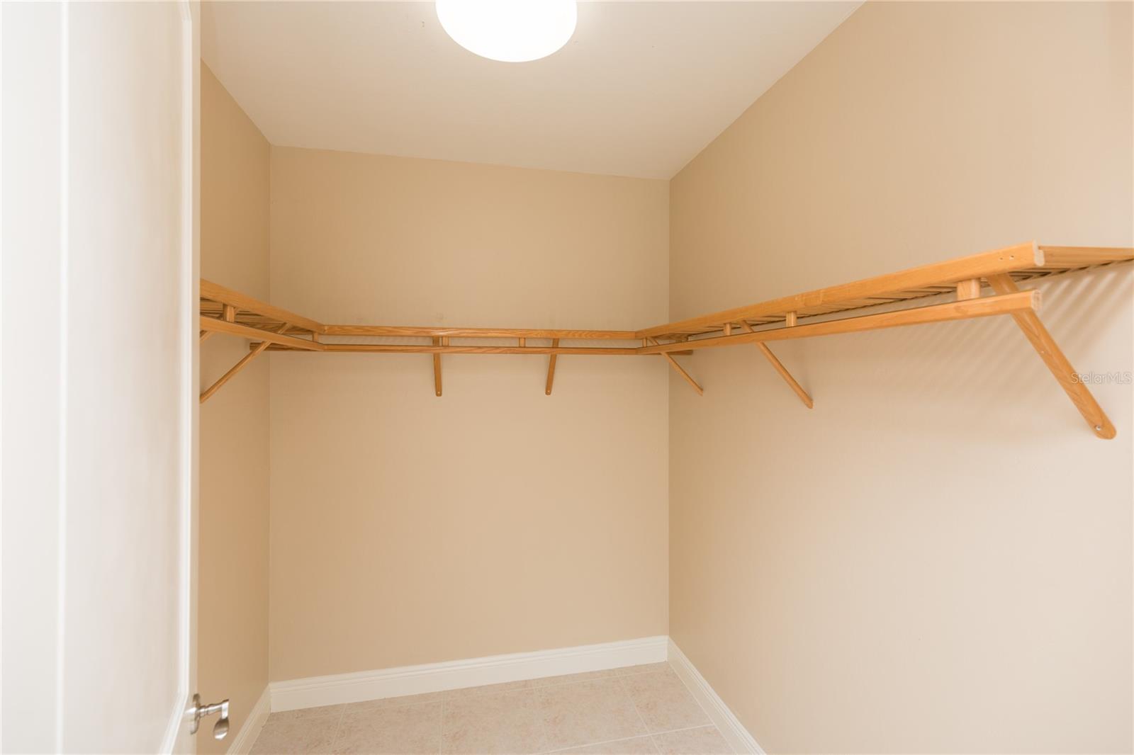 40 CASA BELLA CIR #1102