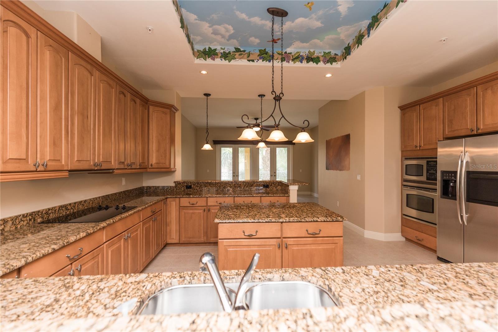 40 CASA BELLA CIR #1102