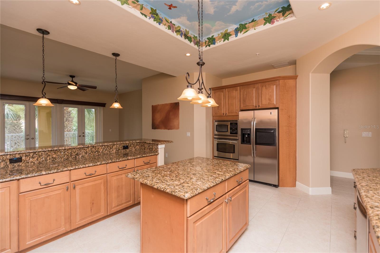 40 CASA BELLA CIR #1102