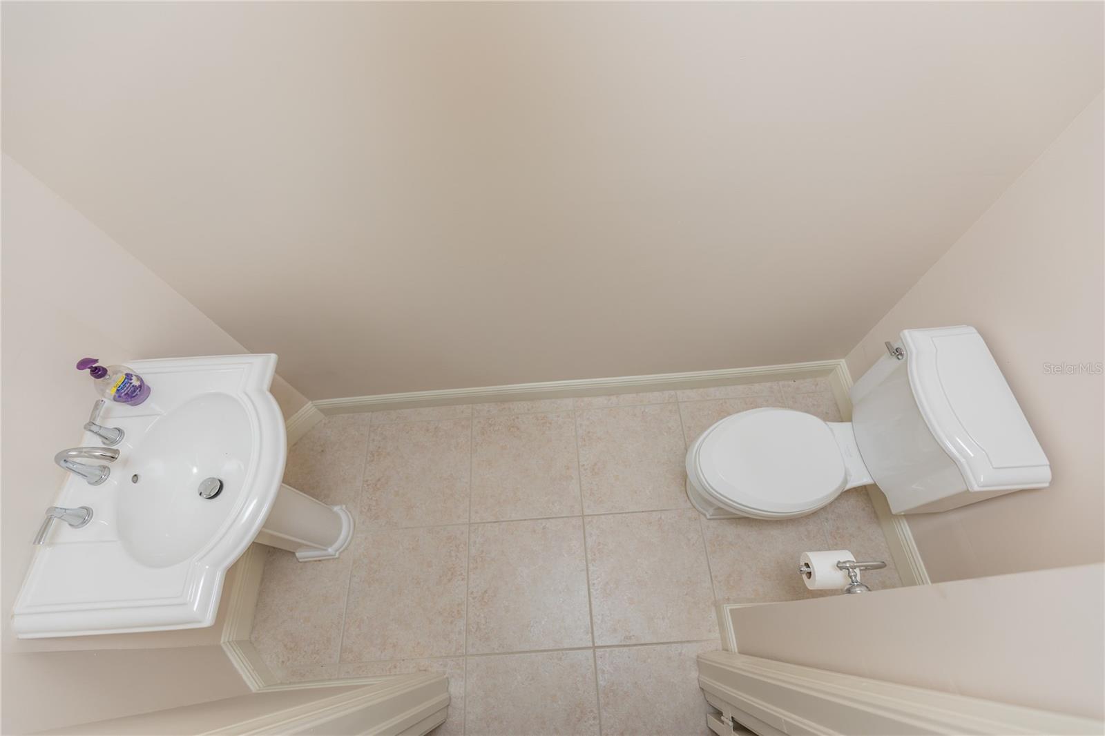 40 CASA BELLA CIR #1102