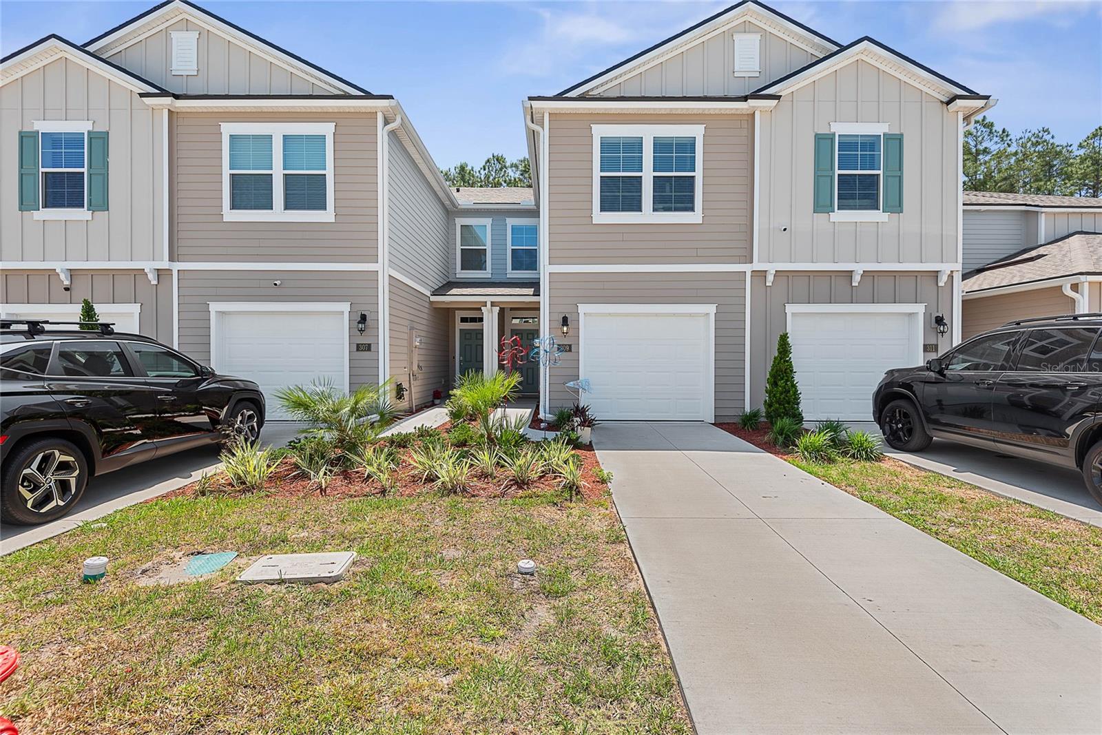 309 REDBUD RD