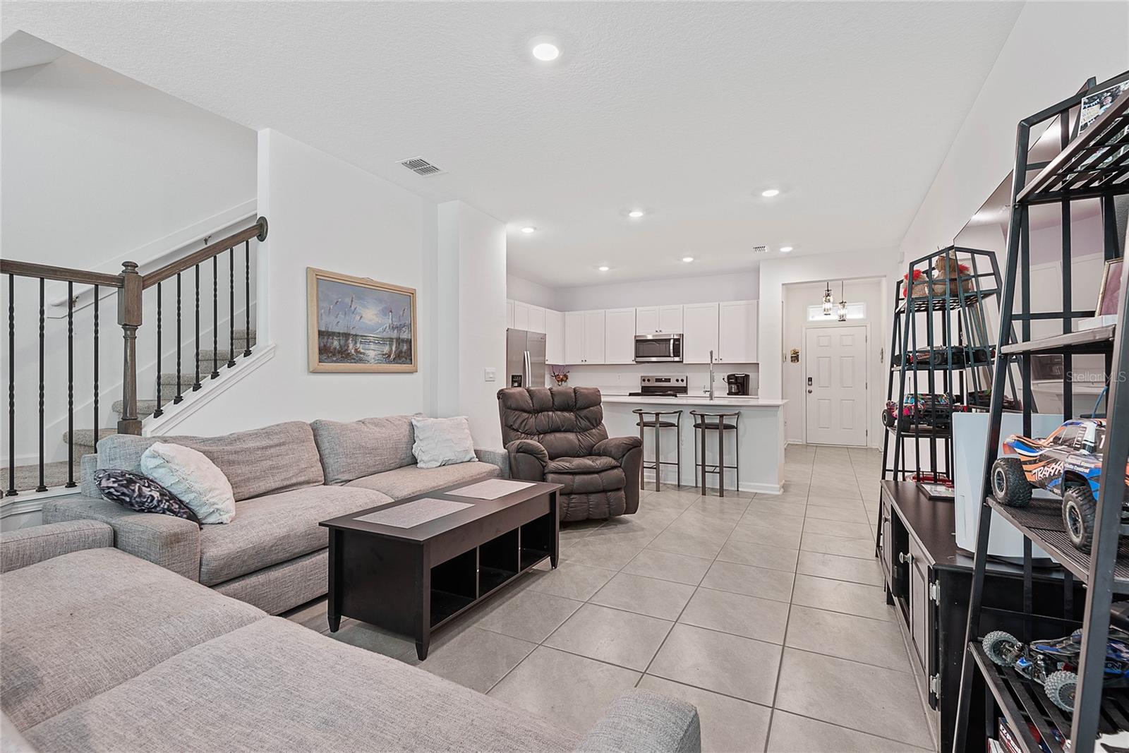 309 REDBUD RD