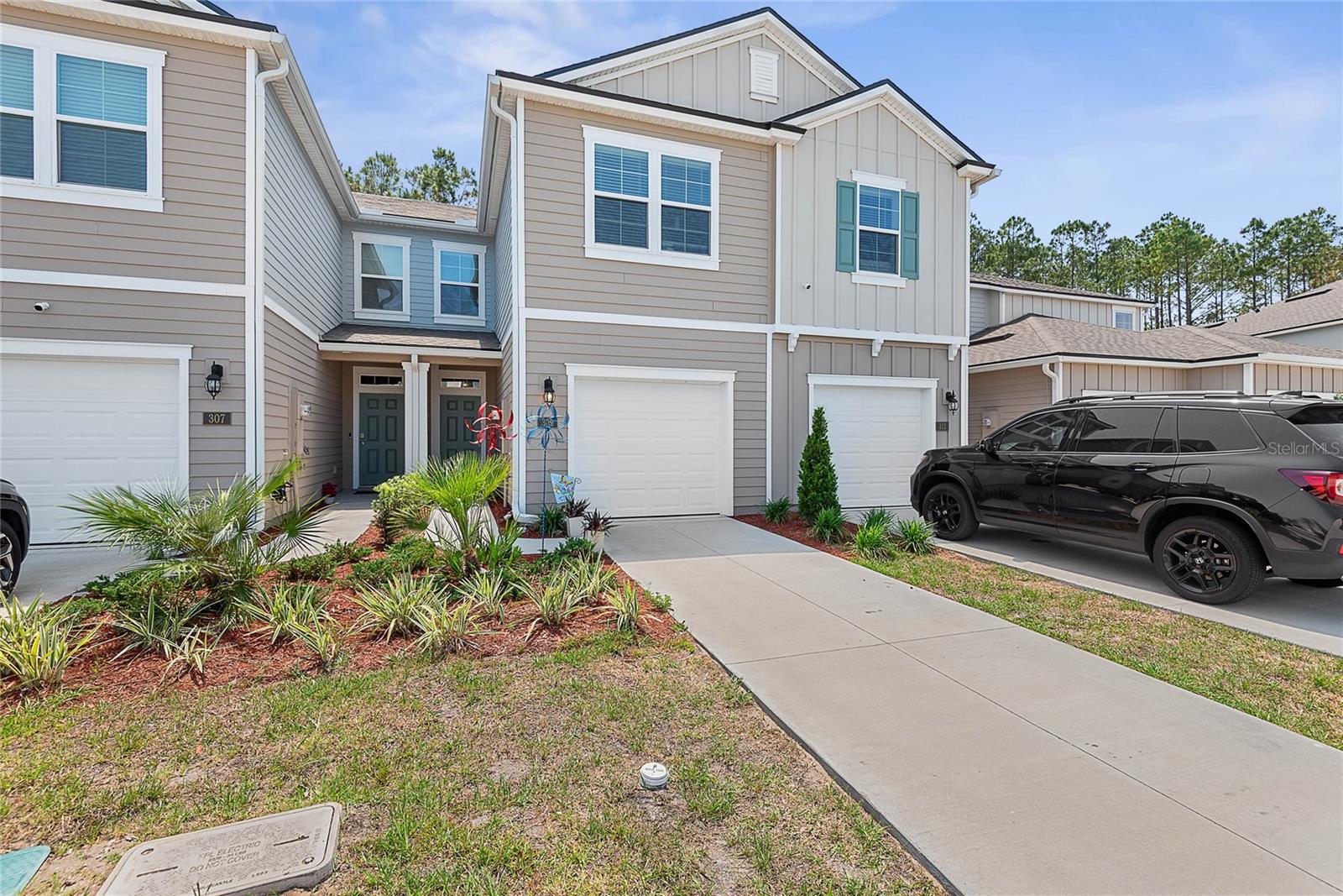 309 REDBUD RD