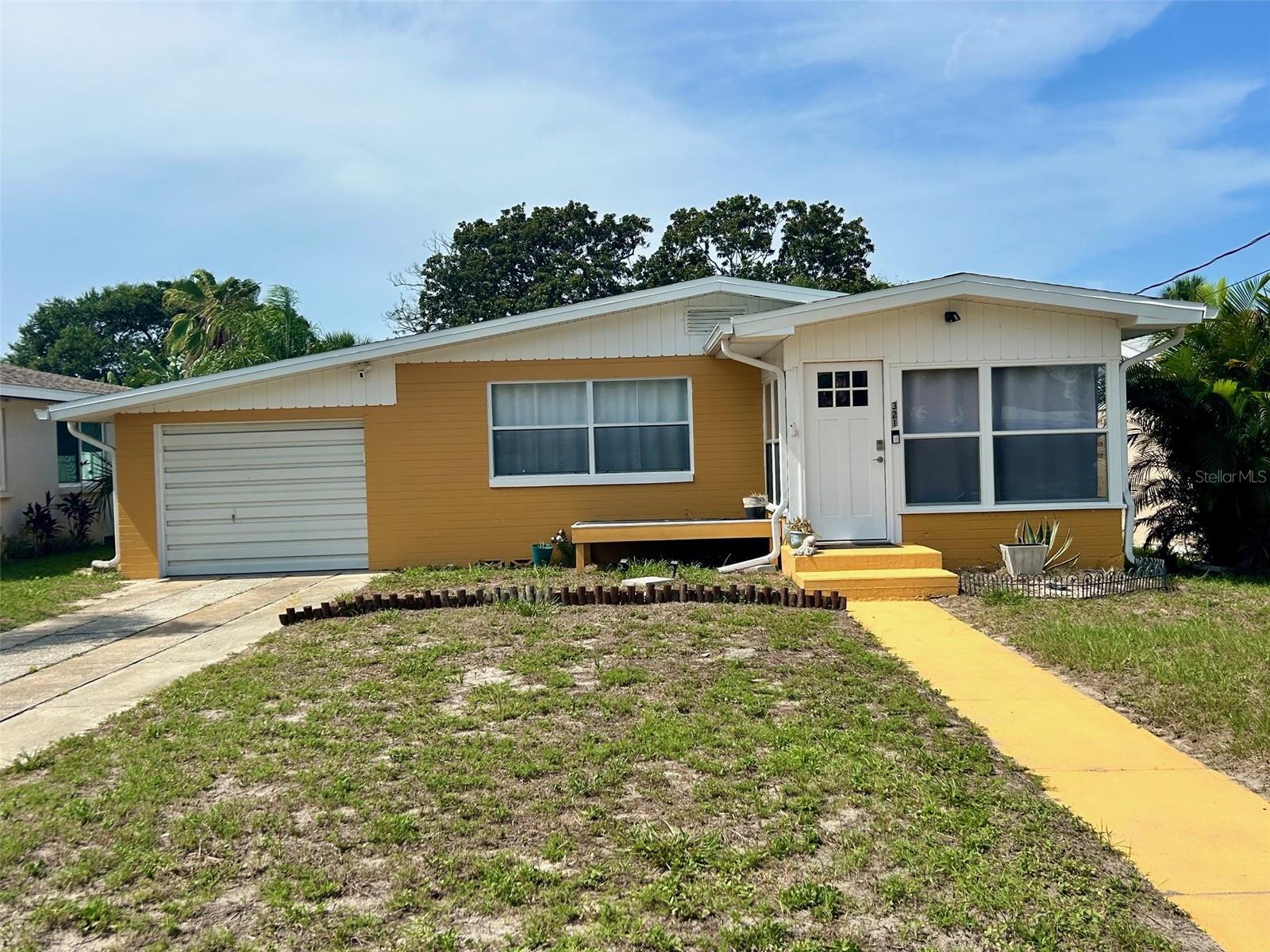 321 SEAVIEW AVE