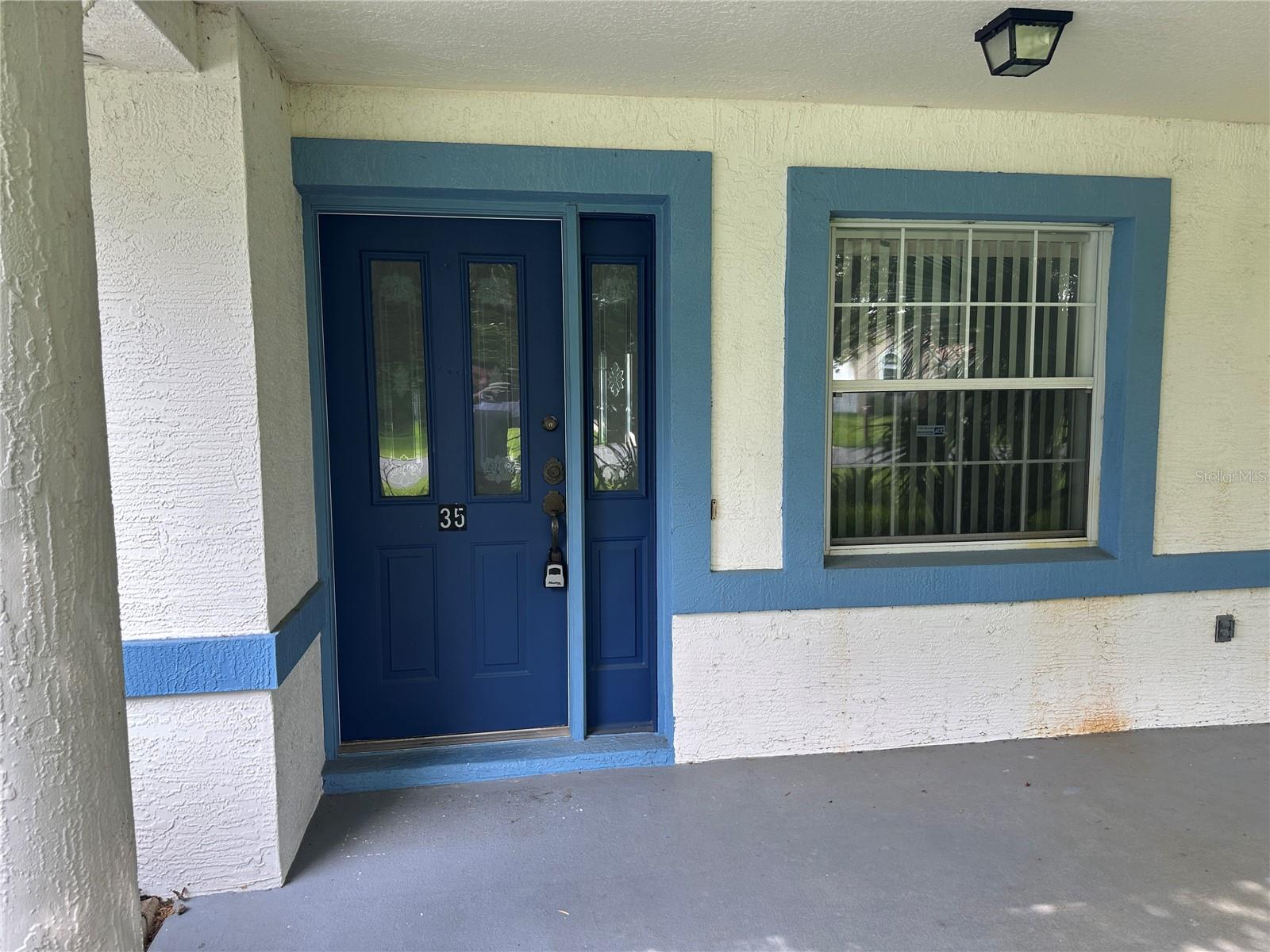 35 BANNER LN