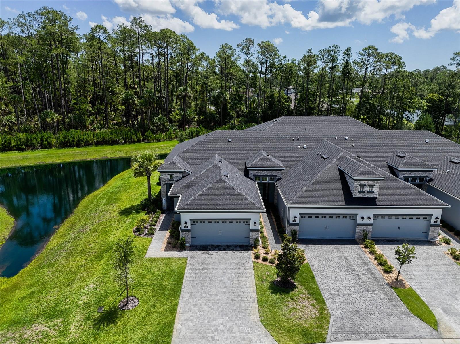 68 LONGRIDGE LN