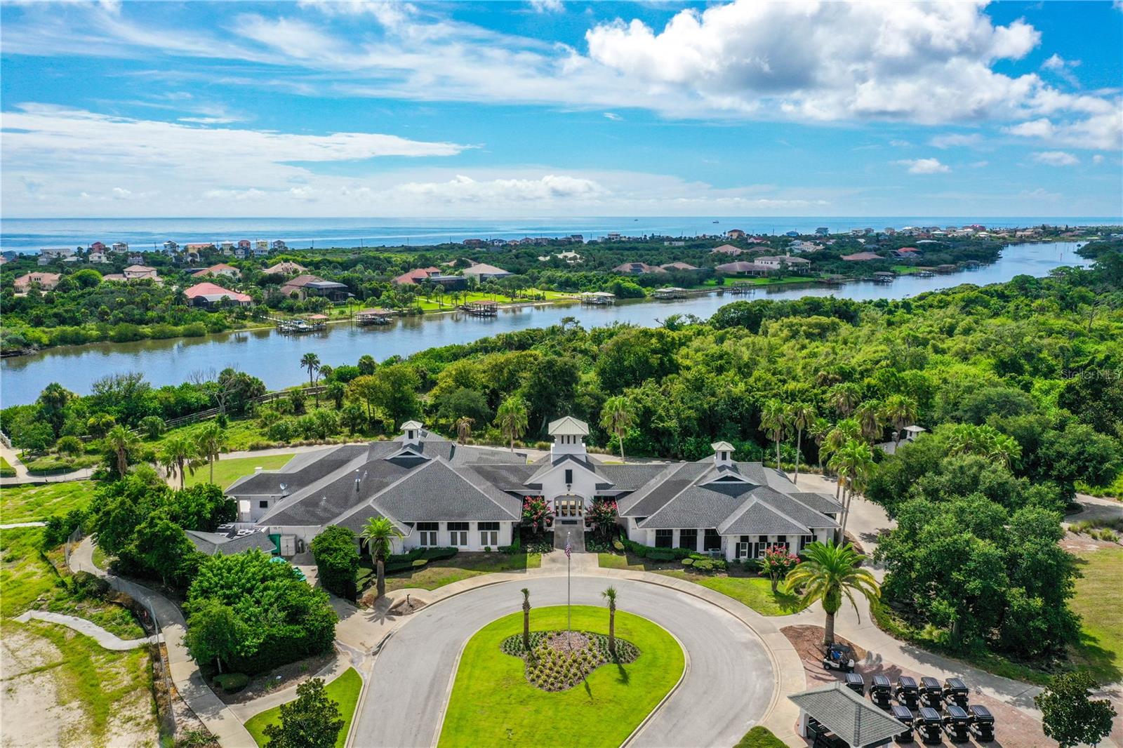 11 ST ANDREWS CT