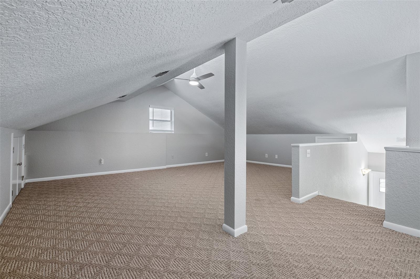 1115 N CENTRAL AVE