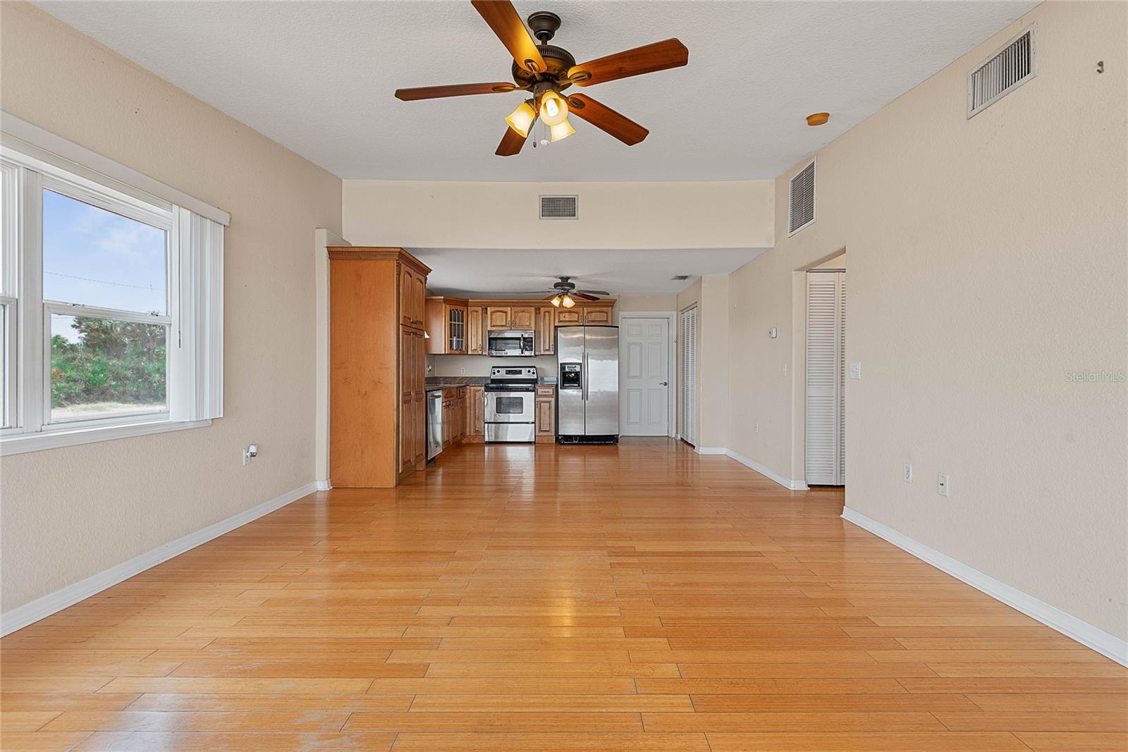 1244 S OCEAN SHORE BLVD