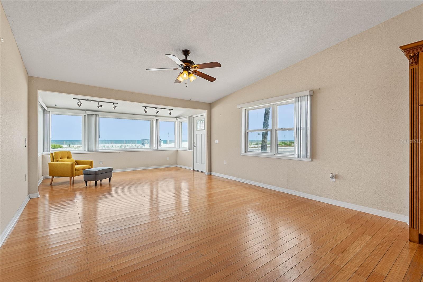 1244 S OCEAN SHORE BLVD