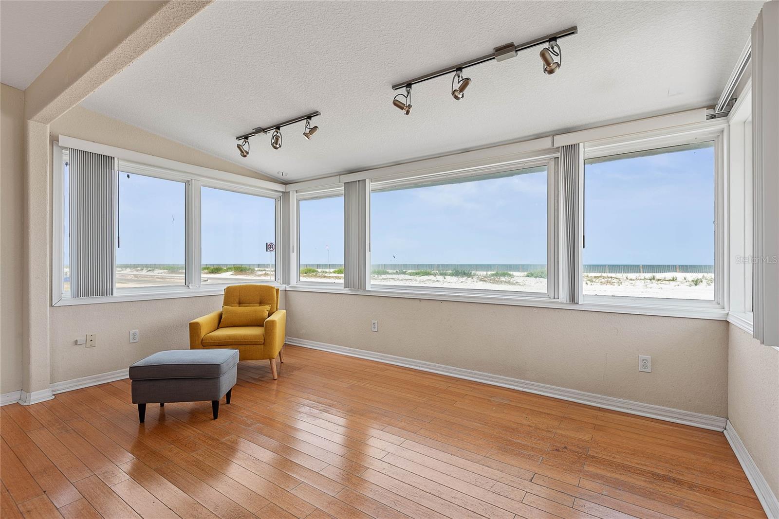 1244 S OCEAN SHORE BLVD