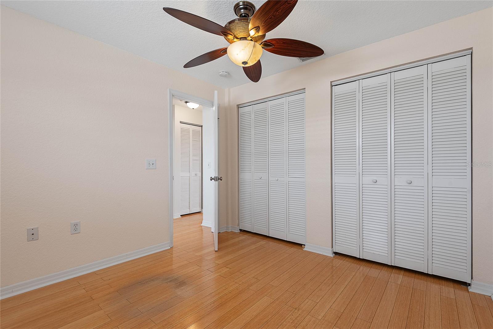 1244 S OCEAN SHORE BLVD