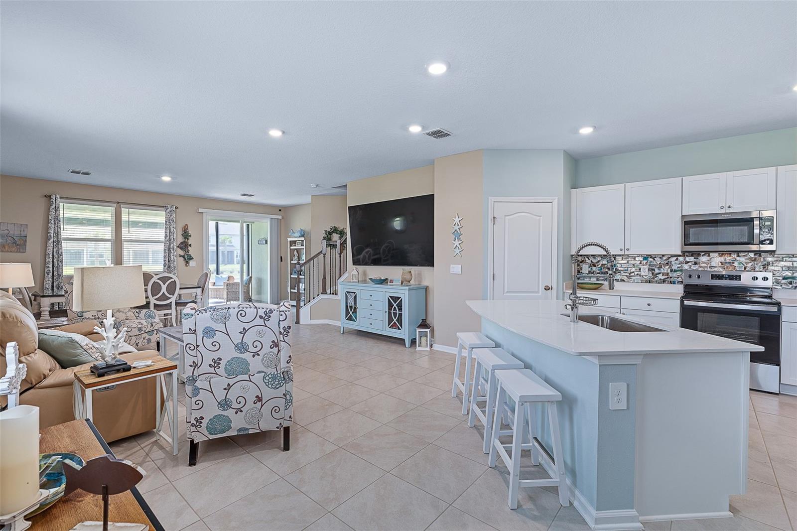 314 REDBUD RD