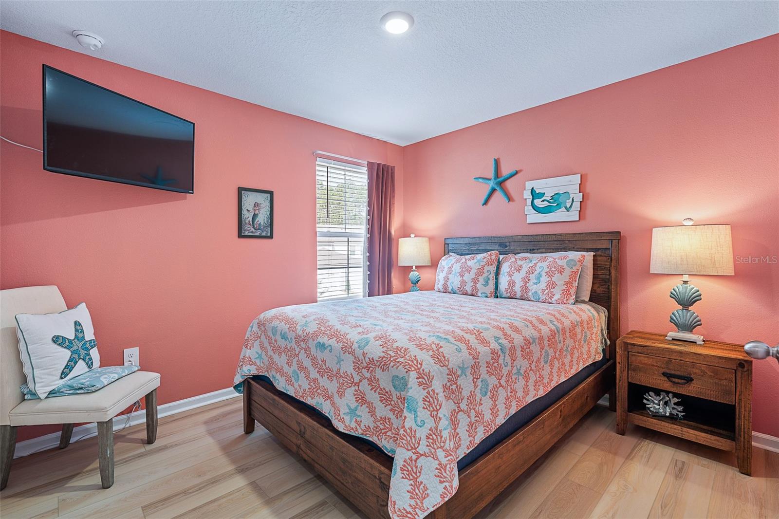 314 REDBUD RD