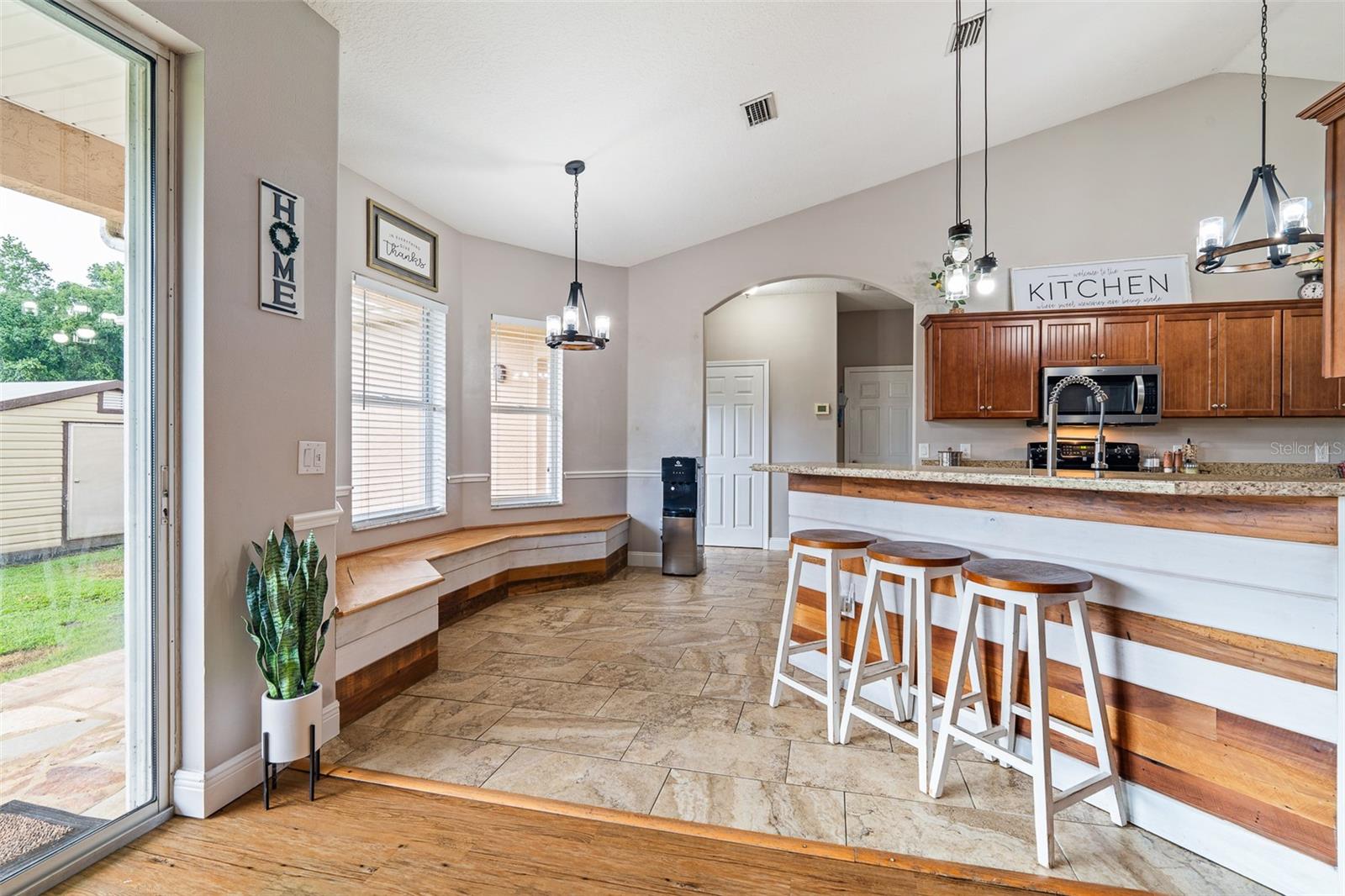 157 N COUNTY ROAD 115