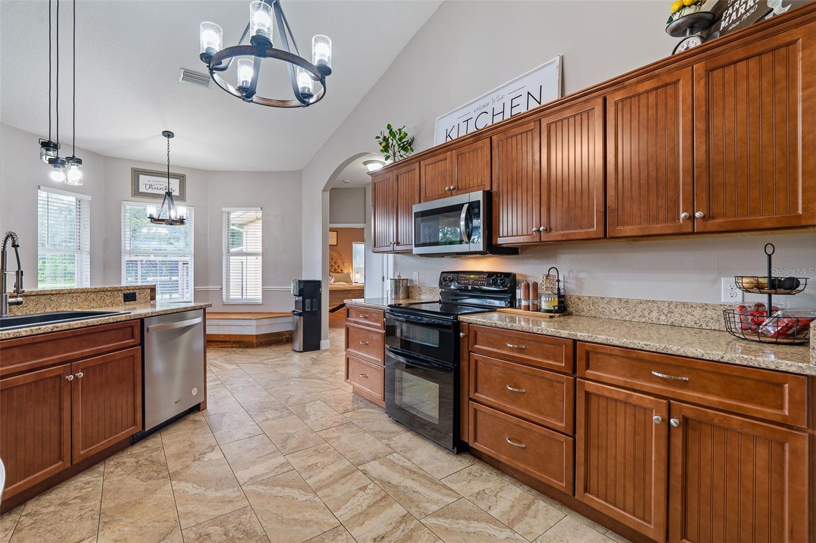 157 N COUNTY ROAD 115