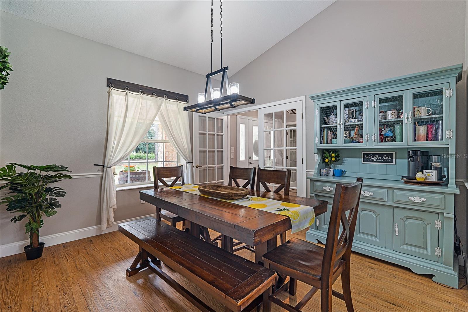 157 N COUNTY ROAD 115