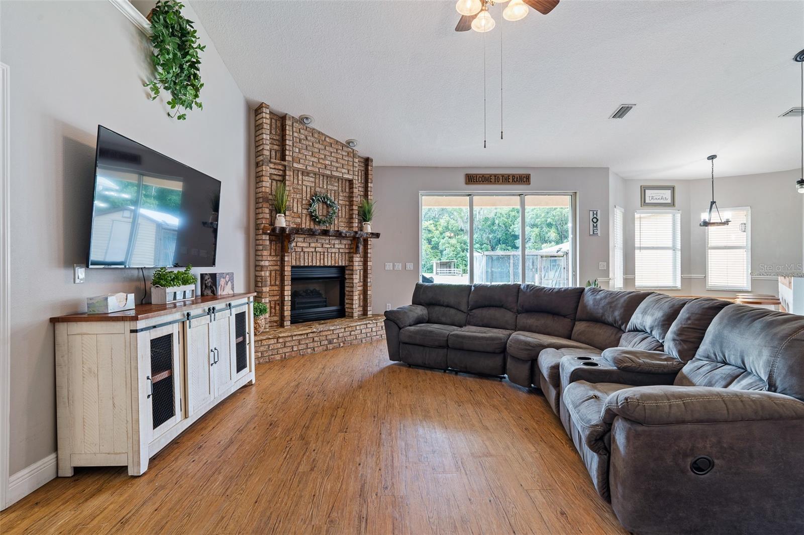 157 N COUNTY ROAD 115