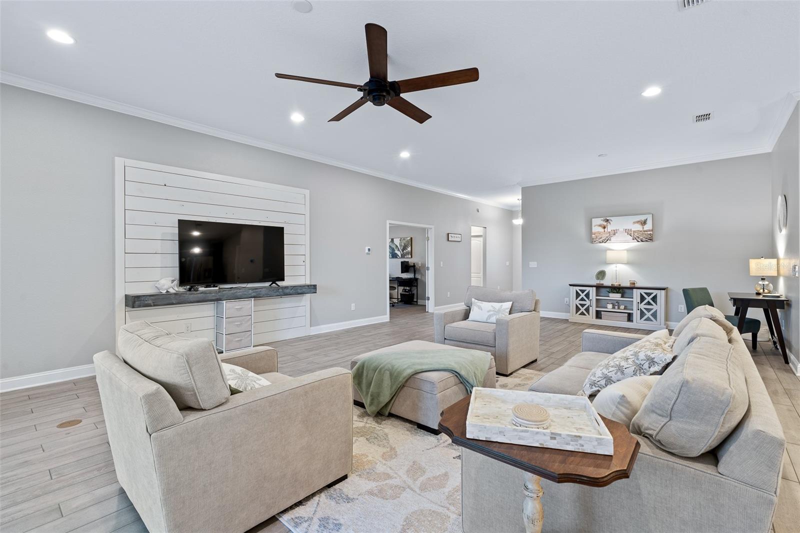 310 GRAND RESERVE DR