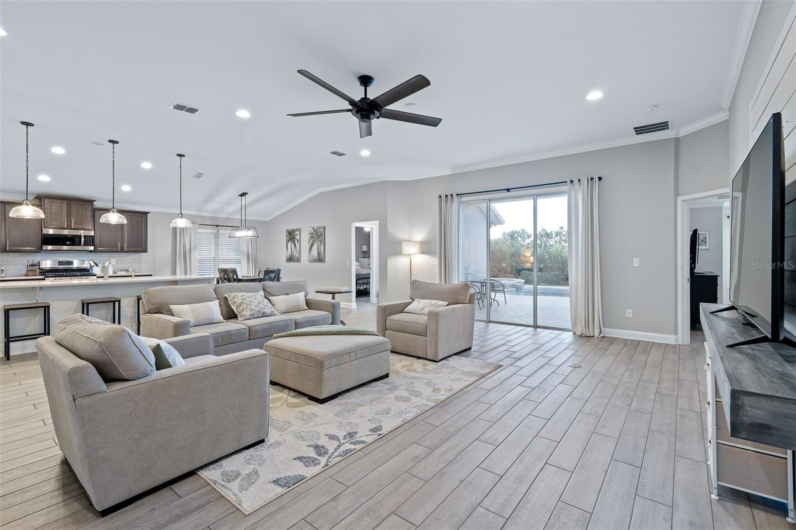 310 GRAND RESERVE DR