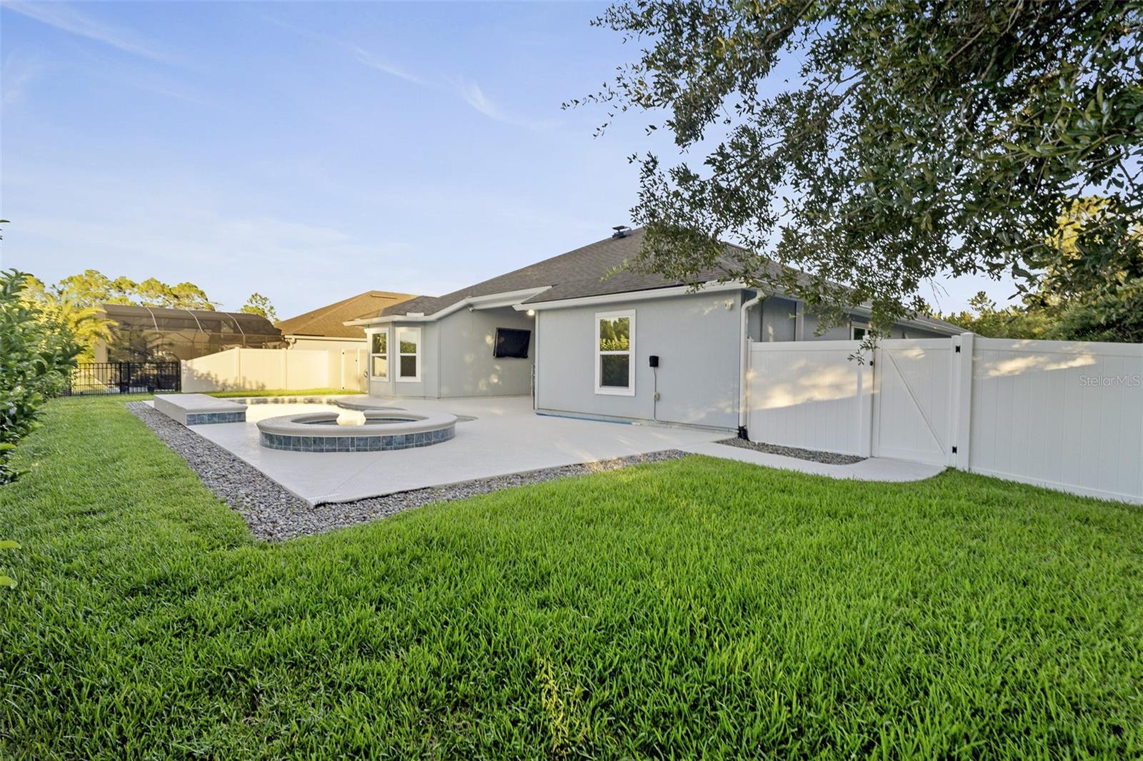 310 GRAND RESERVE DR